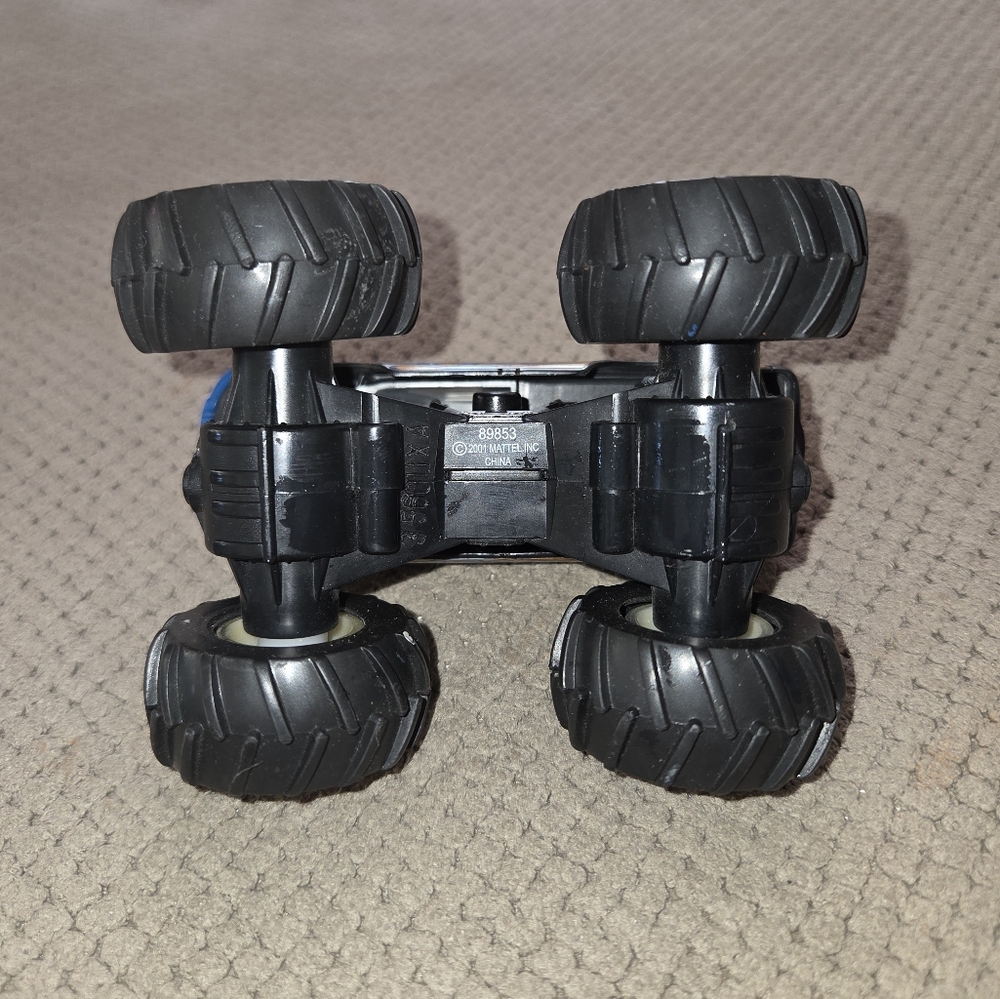 Vintage 2001 Mattel Hot Wheels Monster Jam Truck Friction Rev N Go HW Branded - Picture 6 of 12